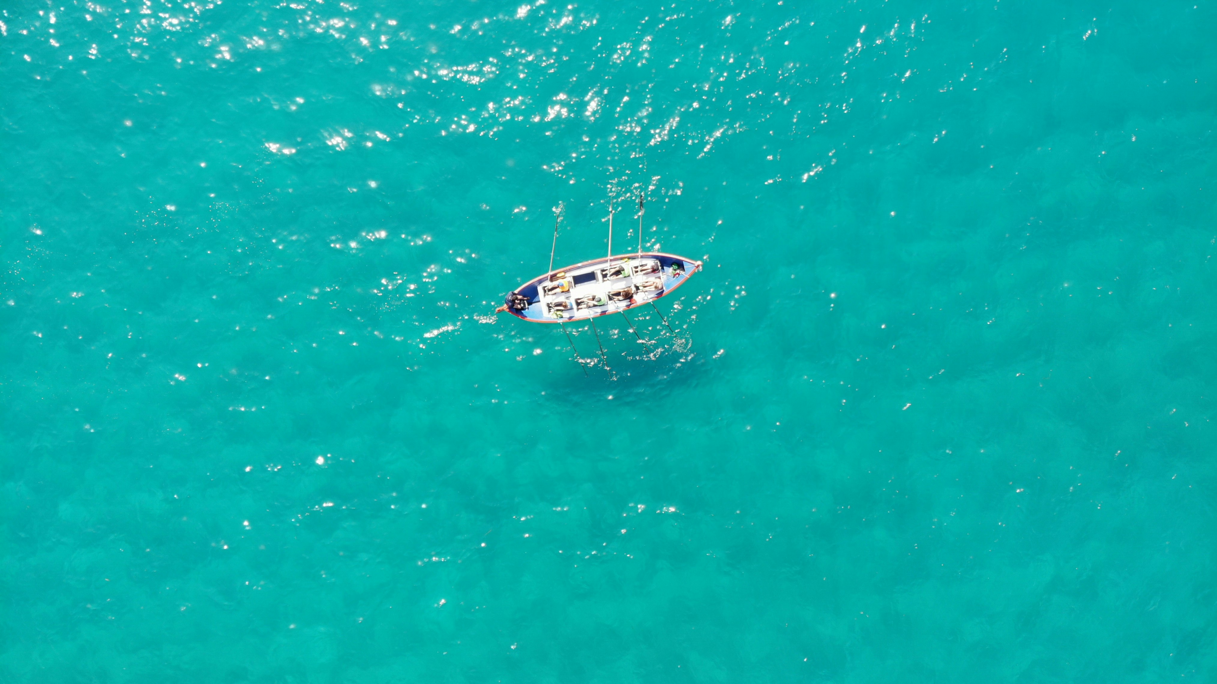 aerial photography of sailing boat